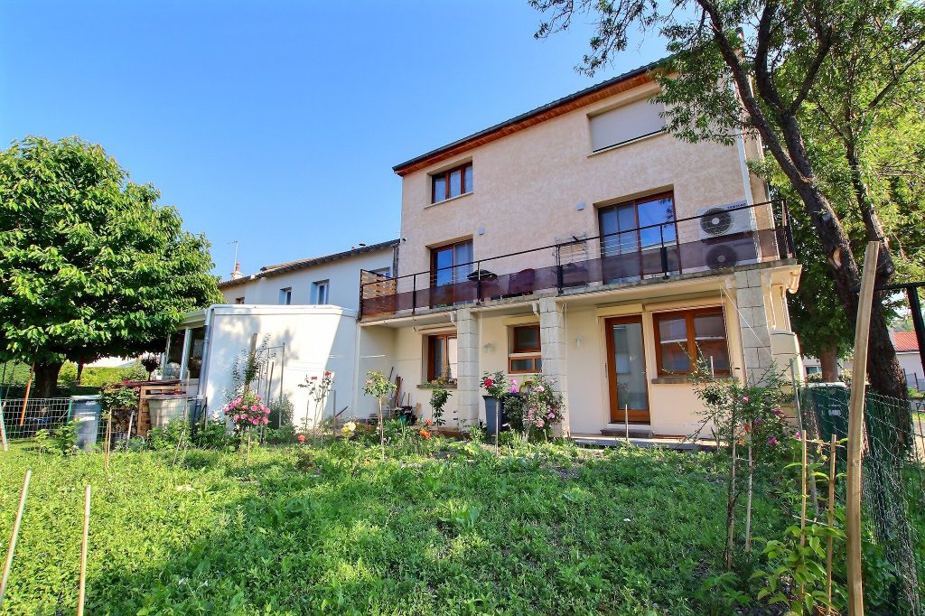 Appartement 2 pièces - 53m² - CLERMONT FERRAND