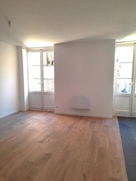 Appartement 3 pièces - 56m² - AUPS