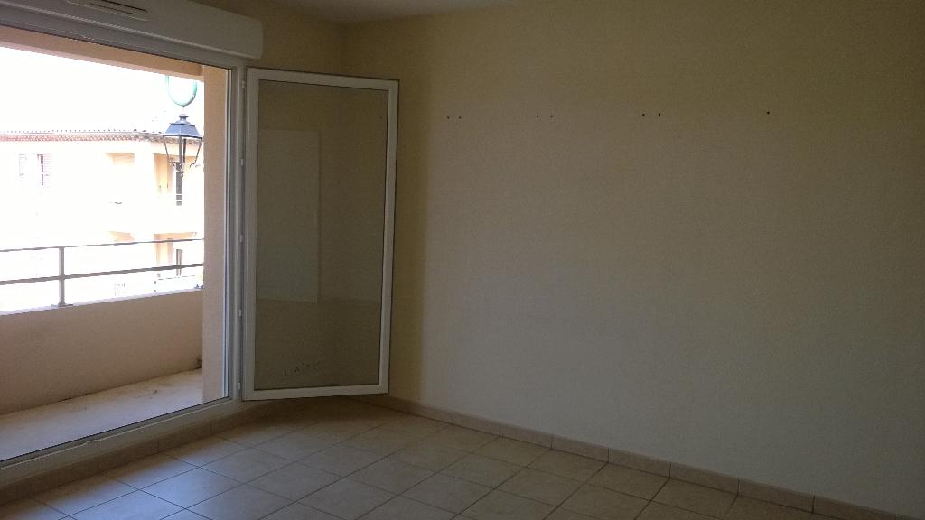 Appartement 2 pièces - 40m² - LA ROQUE D ANTHERON