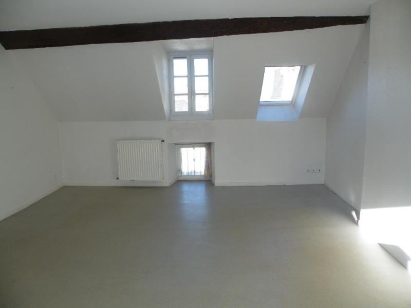 Appartement 3 pièces - 55m² - IS SUR TILLE