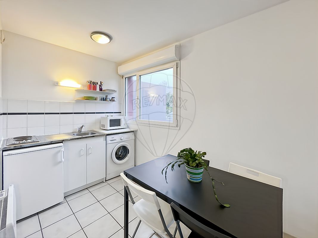 Appartement 1 pièce - 25m² - NANTES