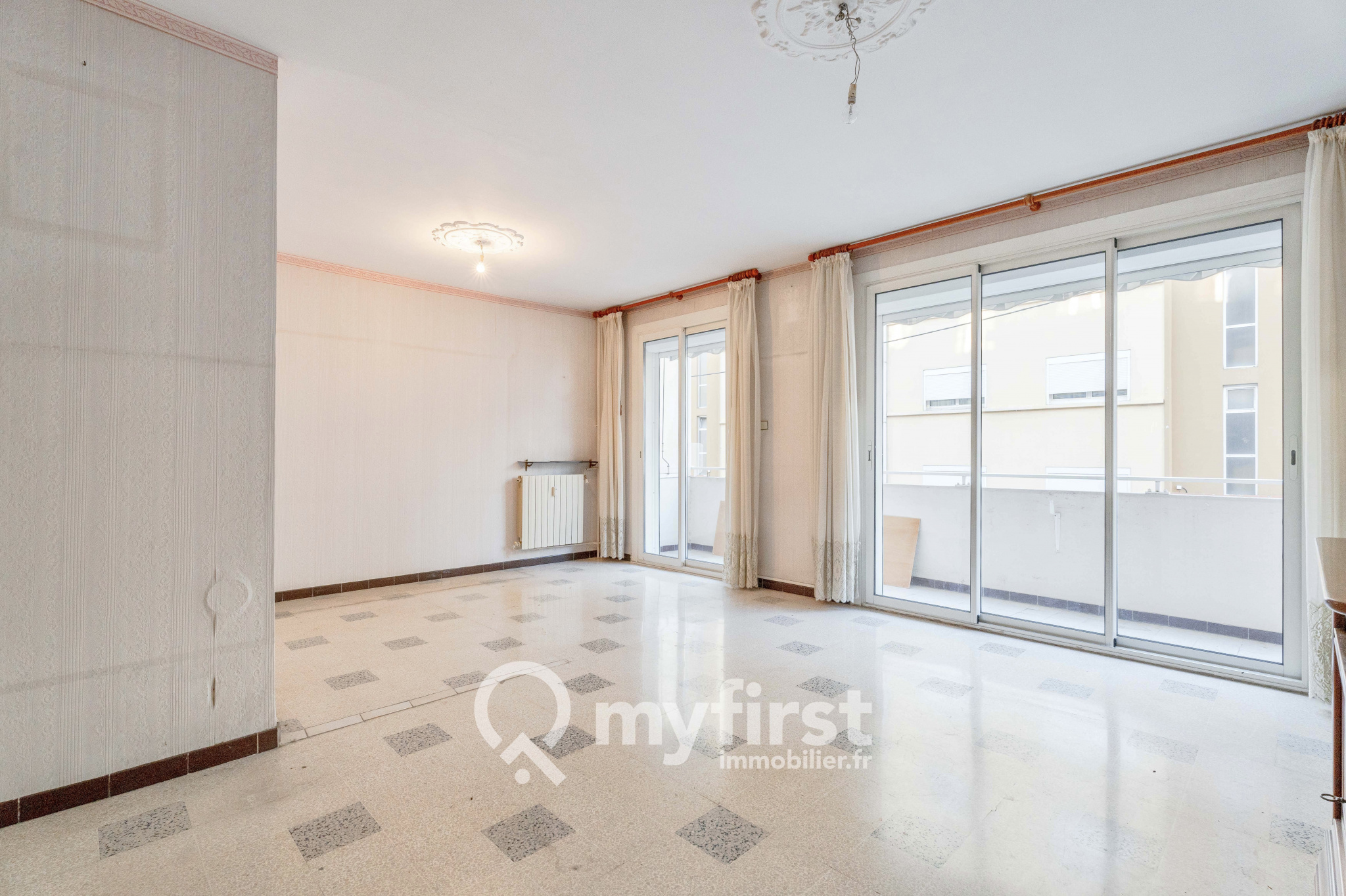 Appartement 4 pièces - 69m² - TOULON