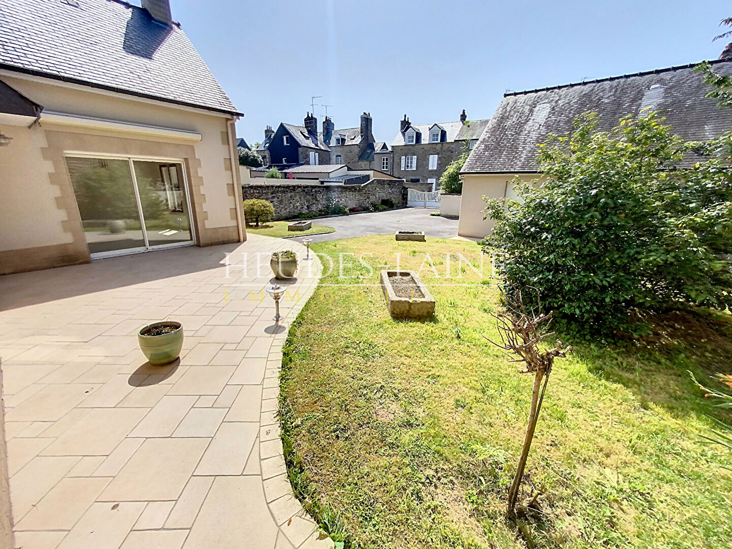 Maison 9 pièces - 157m² - AVRANCHES