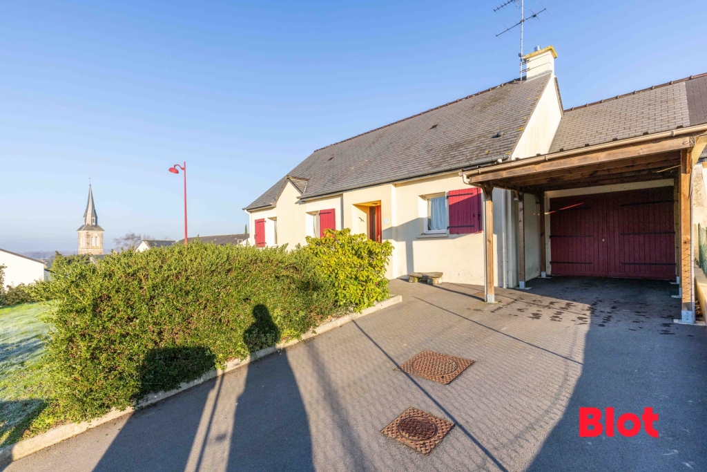 Maison 4 pièces - 81m² - ST JEAN SUR VILAINE