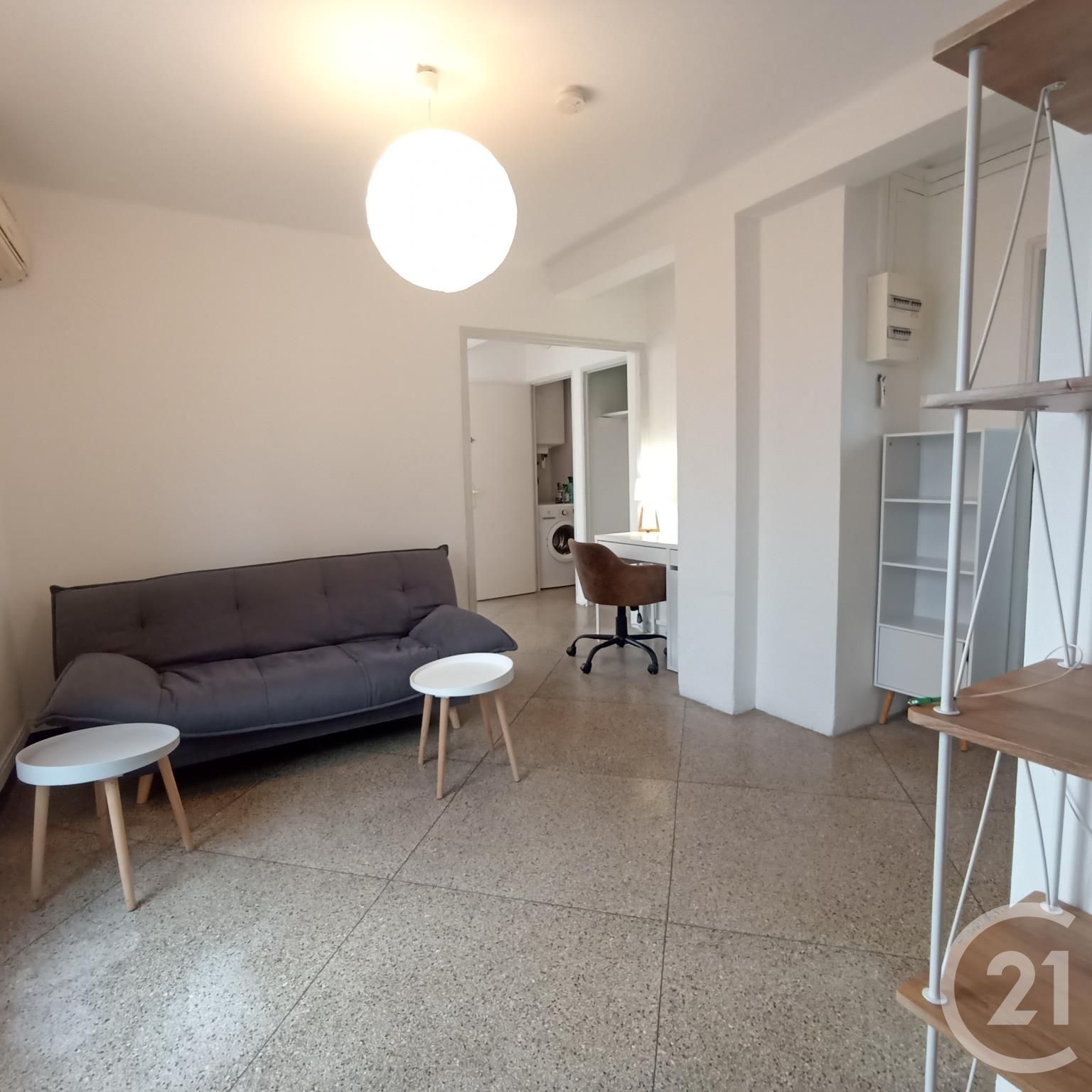 Appartement 1 pièce - 69m² - MARSEILLE  - 4ème