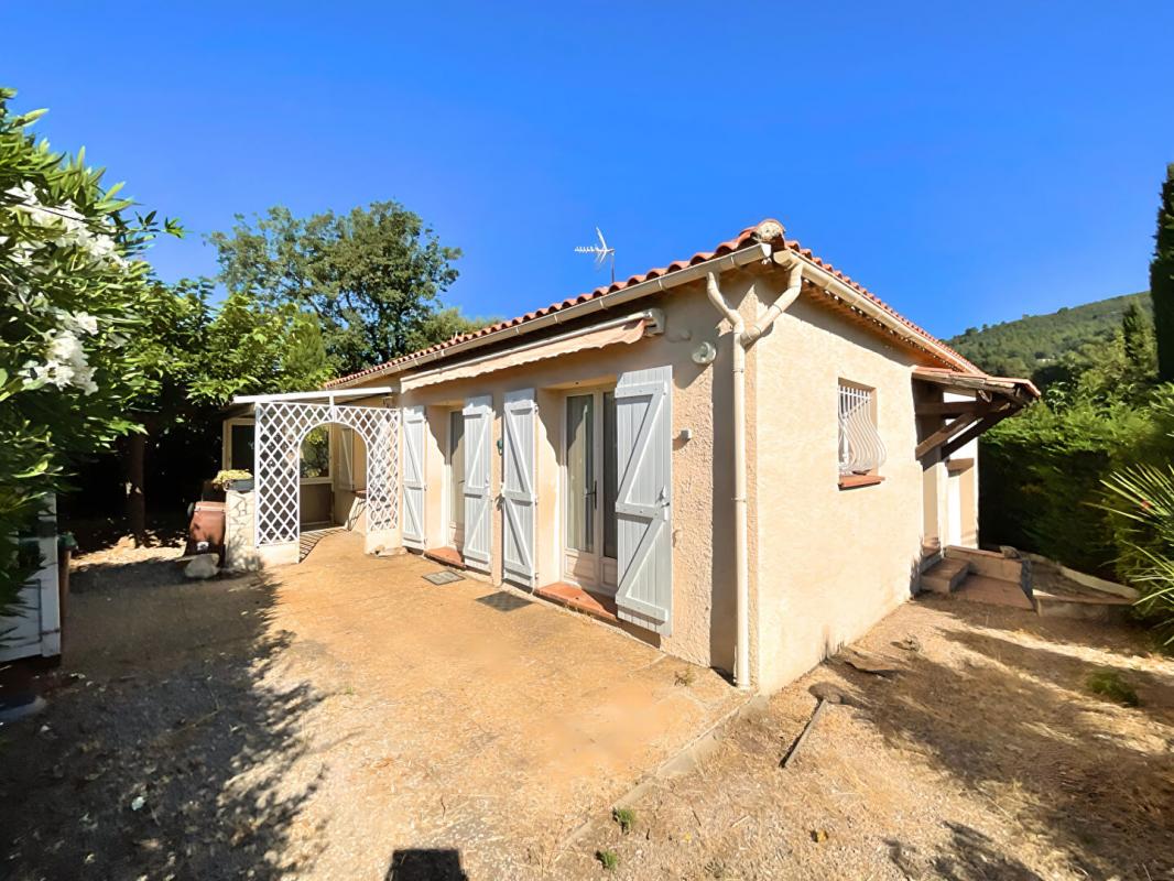 Maison 3 pièces - 105m² - DRAGUIGNAN