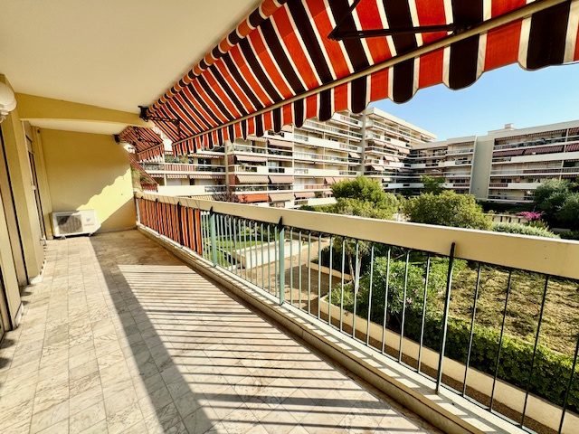 Appartement 2 pièces - 50m² - LE GOLFE JUAN