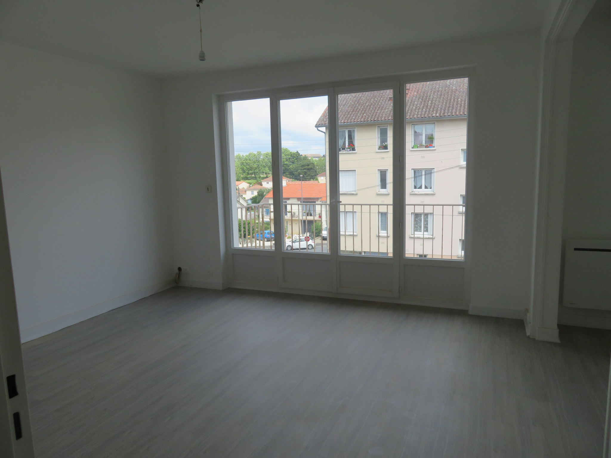 Appartement 4 pièces - 79m² - BELLAC