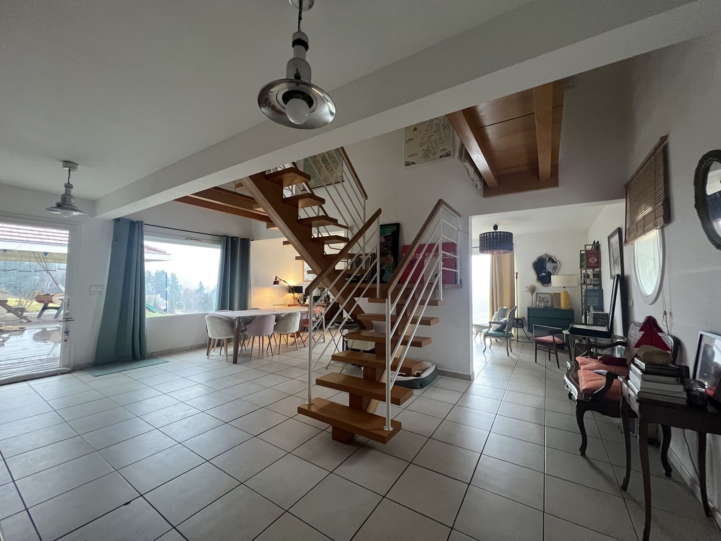 Maison 5 pièces - 160m² - ST MARTIN D URIAGE