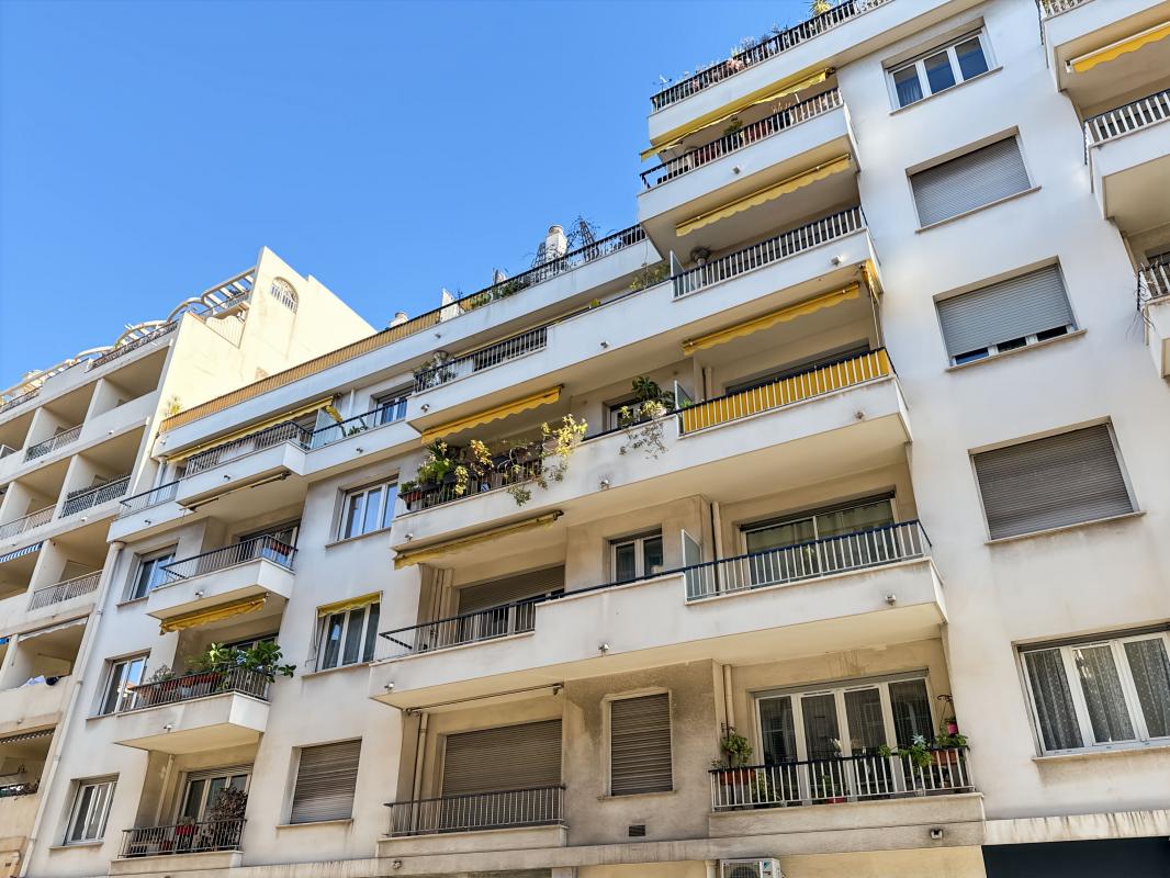 Appartement 4 pièces - 99m² - NICE