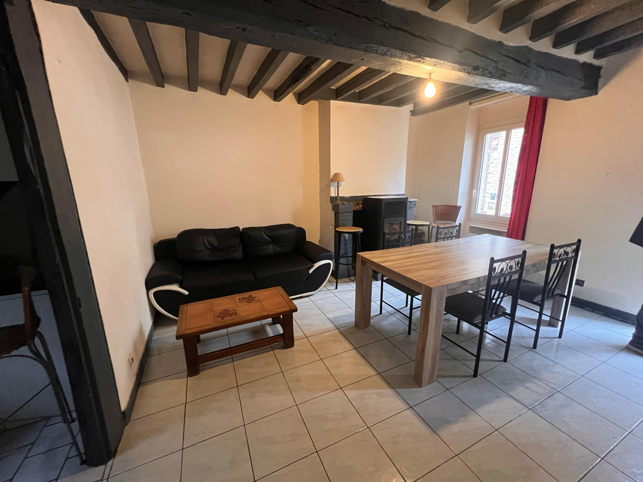 Maison 3 pièces - 58m² - AILLANT SUR THOLON