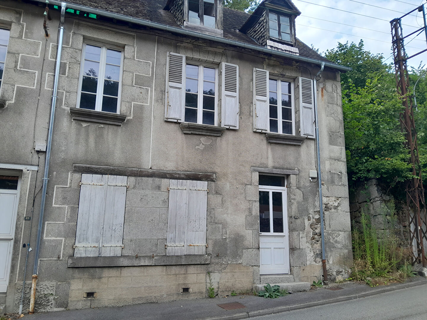 Maison 4 pièces - 230m²