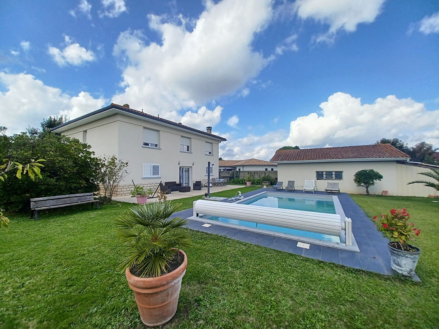 Maison 6 pièces - 190m²