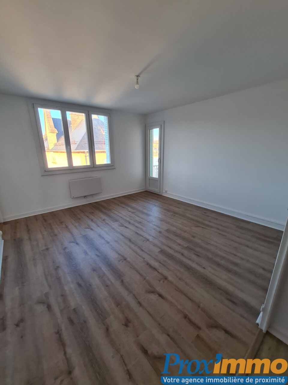 Appartement 4 pièces - 71m² - RIVES