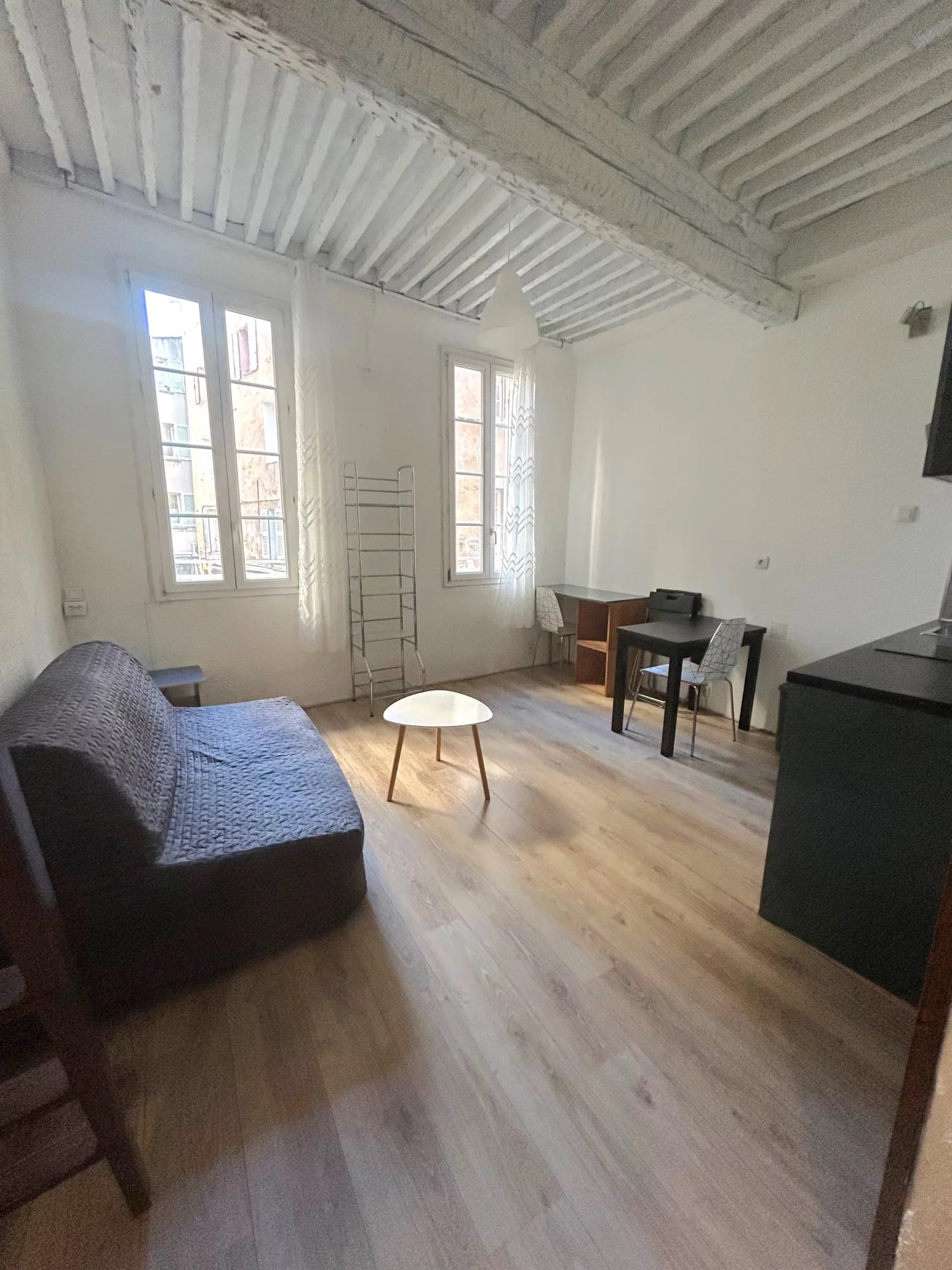 Appartement 1 pièce - 23m² - AIX EN PROVENCE