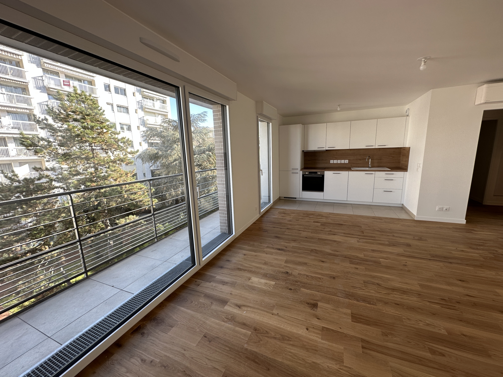 Appartement 3 pièces - 64m² - MONTROUGE