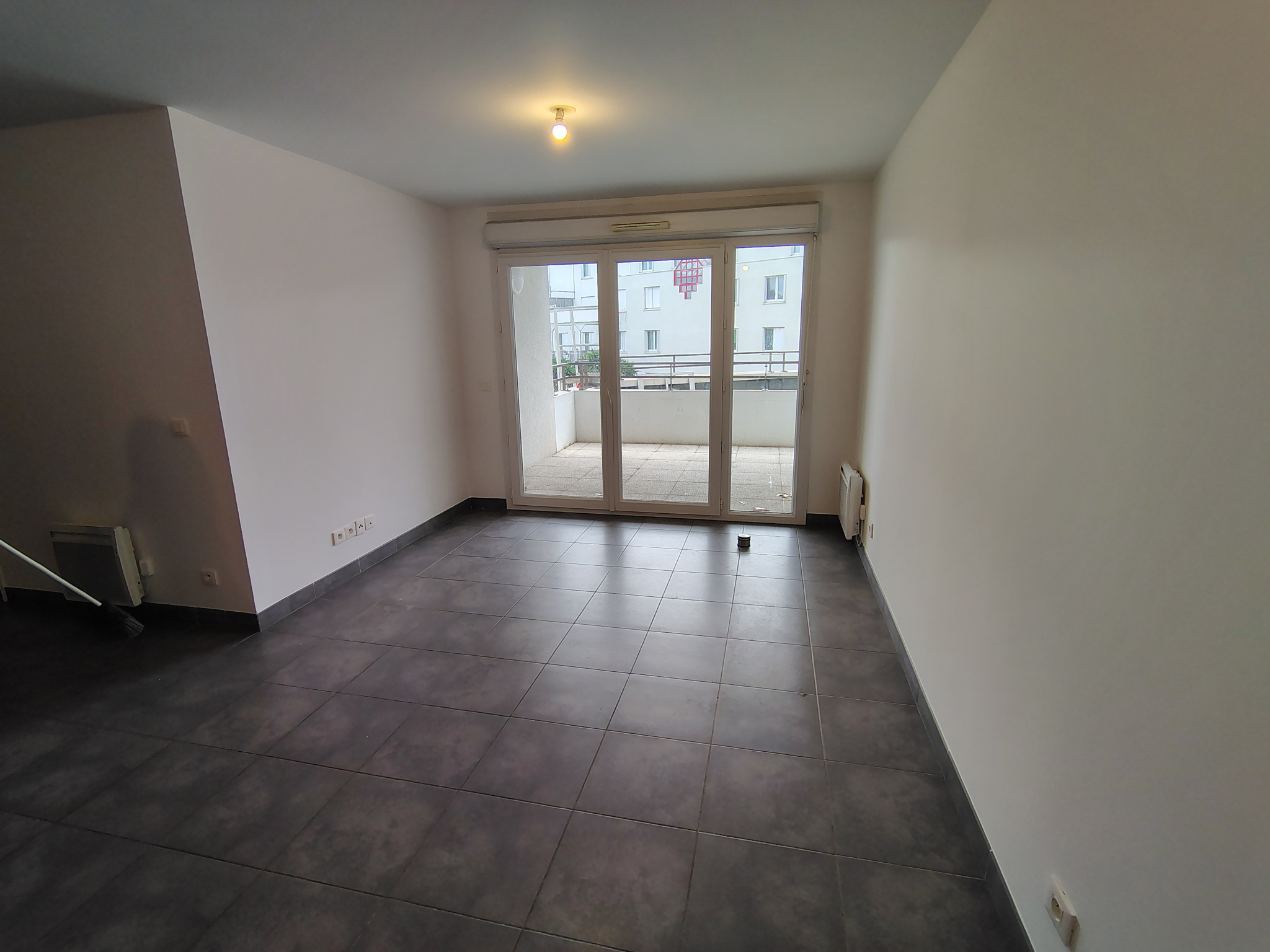 Appartement 3 pièces - 60m² - MARSEILLE  - 8ème