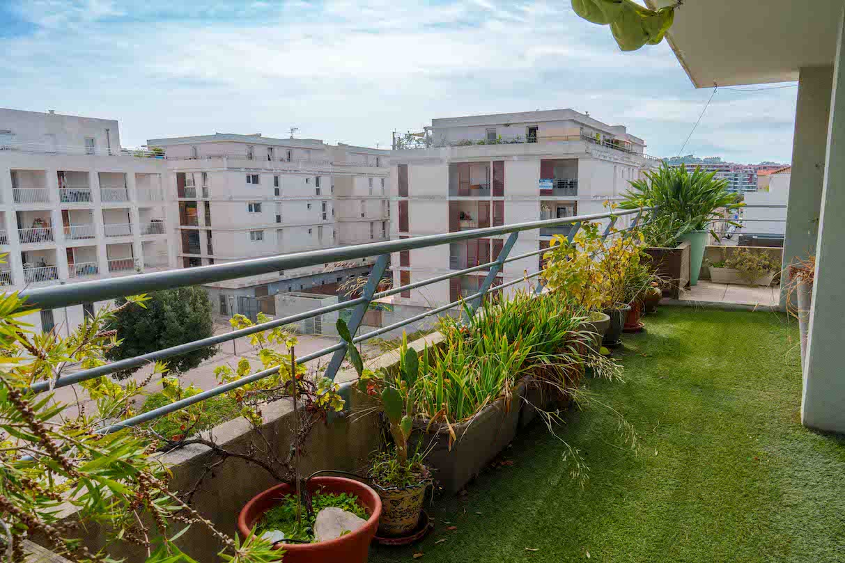 Appartement 4 pièces - 97m² - MARSEILLE  - 10ème