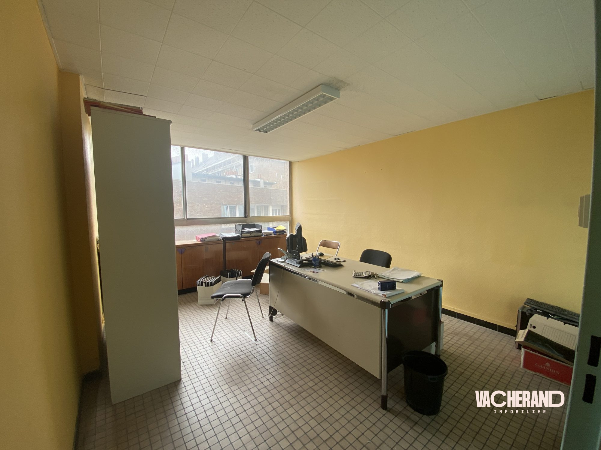 Local commercial  - 194m² - DUNKERQUE