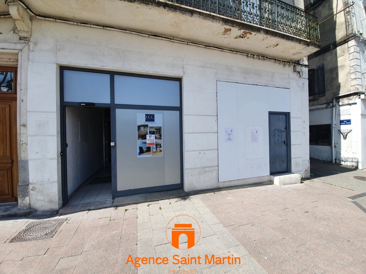 Local commercial  - 117m² - LE TEIL