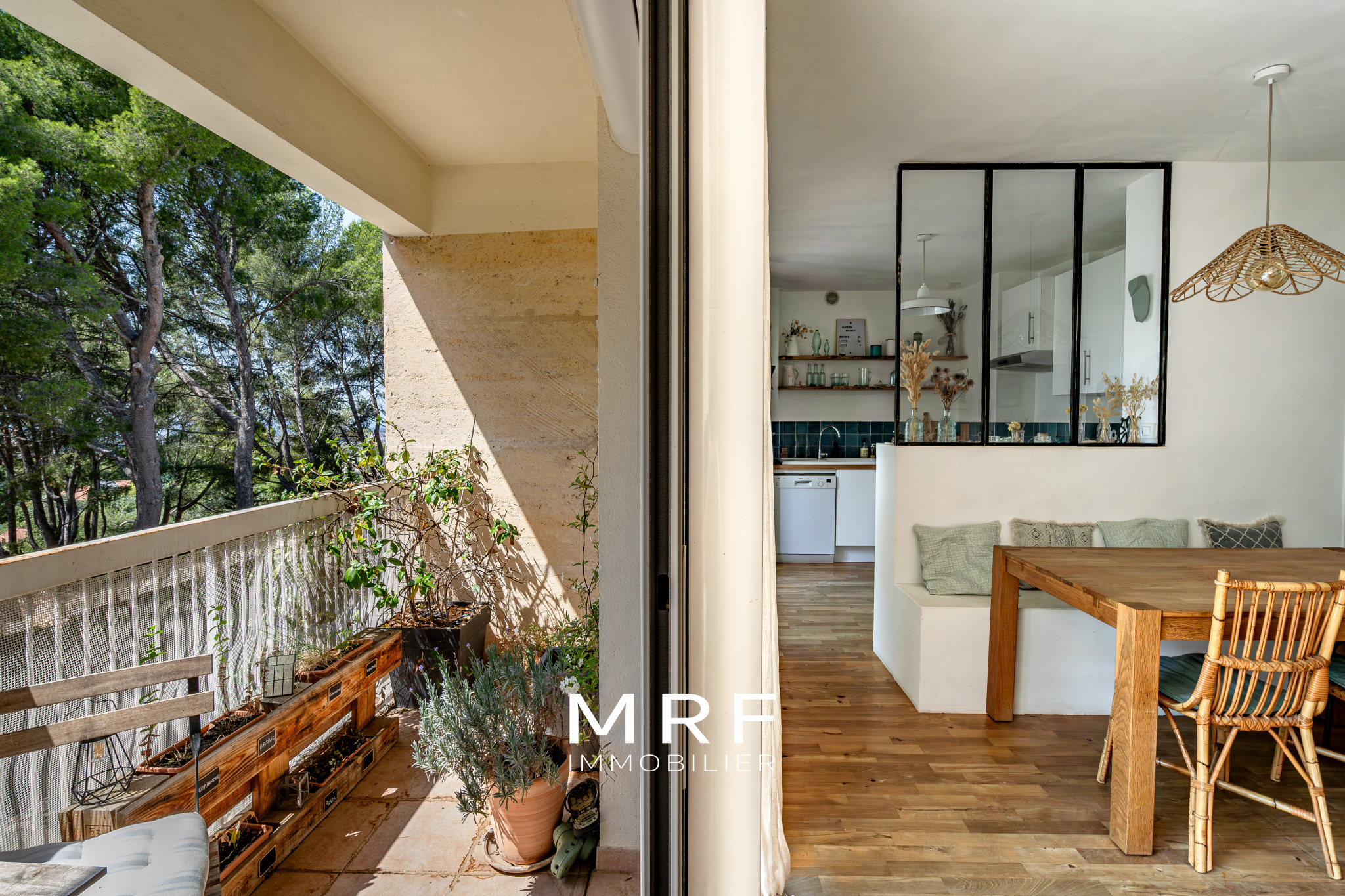 Appartement 5 pièces - 97m² - AIX EN PROVENCE - 90ème