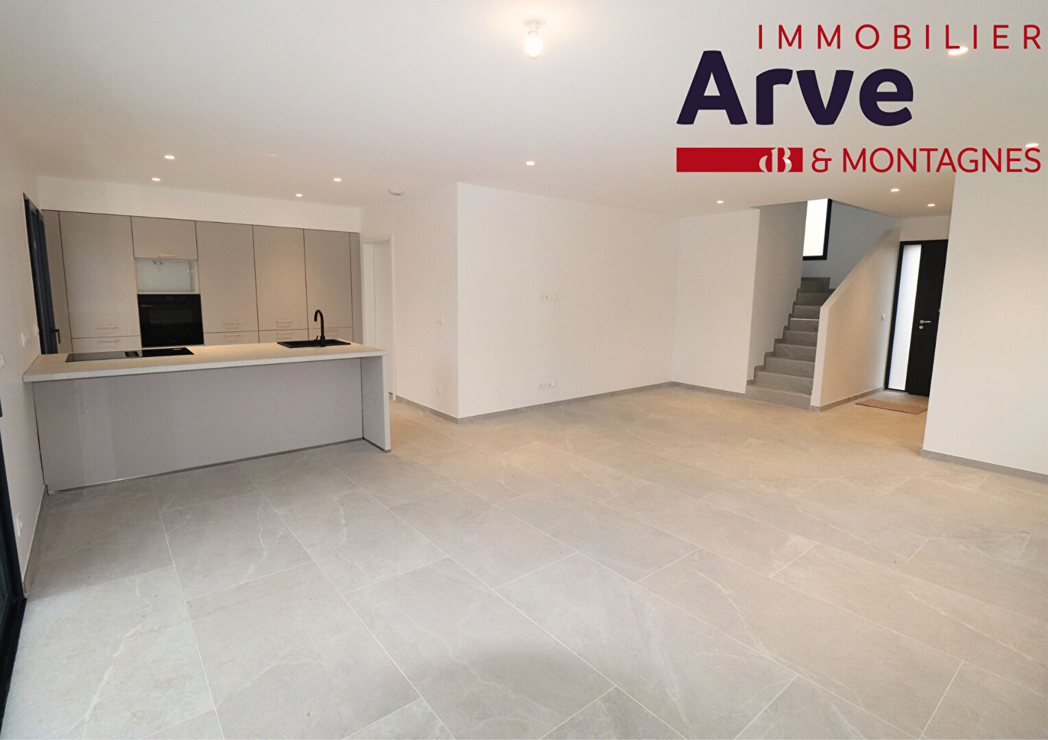 Maison 5 pièces - 115m²