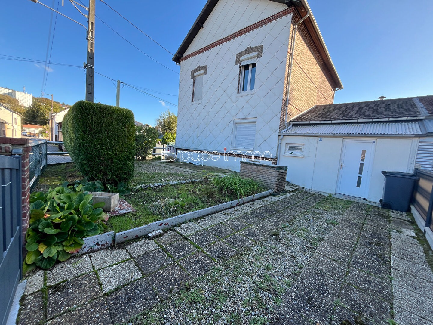 Maison 4 pièces - 88m² - NOTRE DAME DE BONDEVILLE