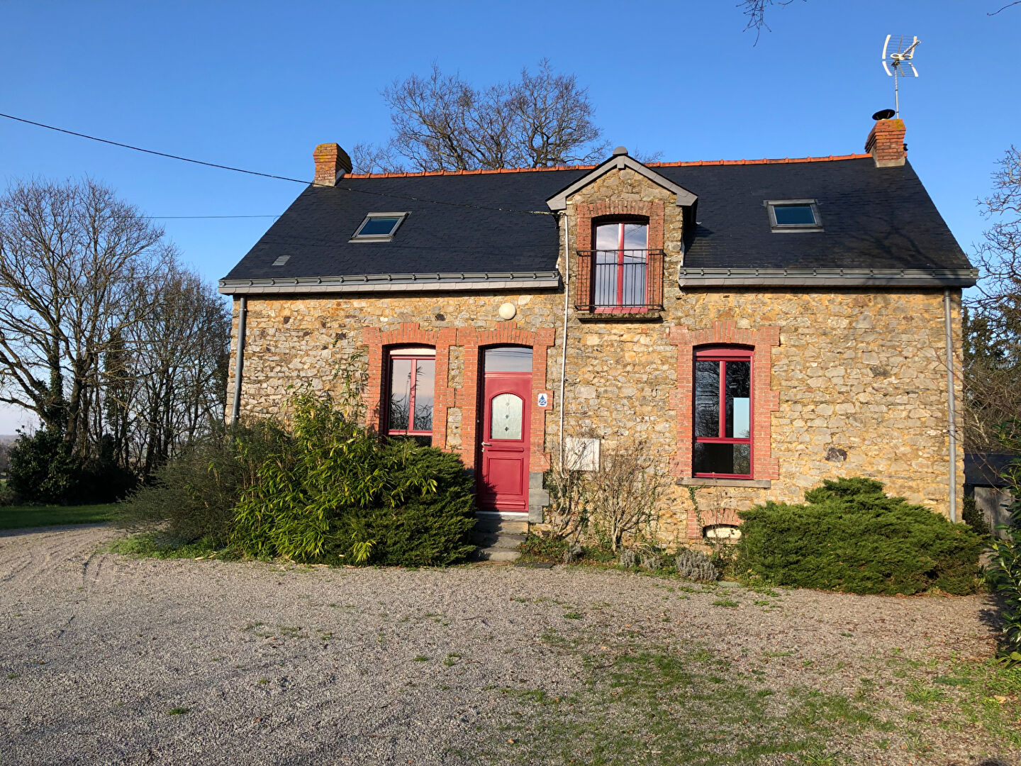 Maison 4 pièces - 85m² - MOUAIS