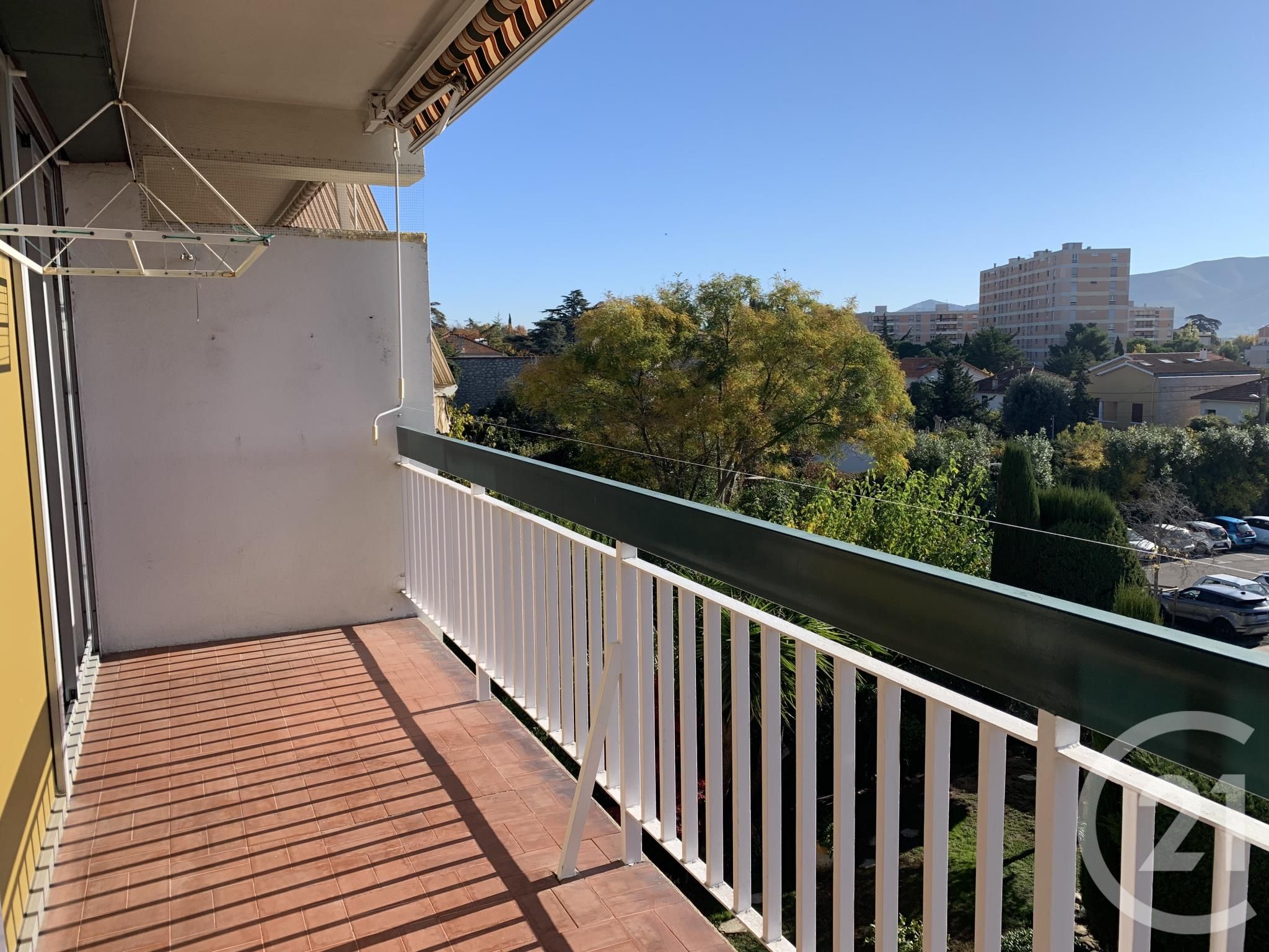 Appartement 4 pièces - 101m² - MARSEILLE  - 12ème