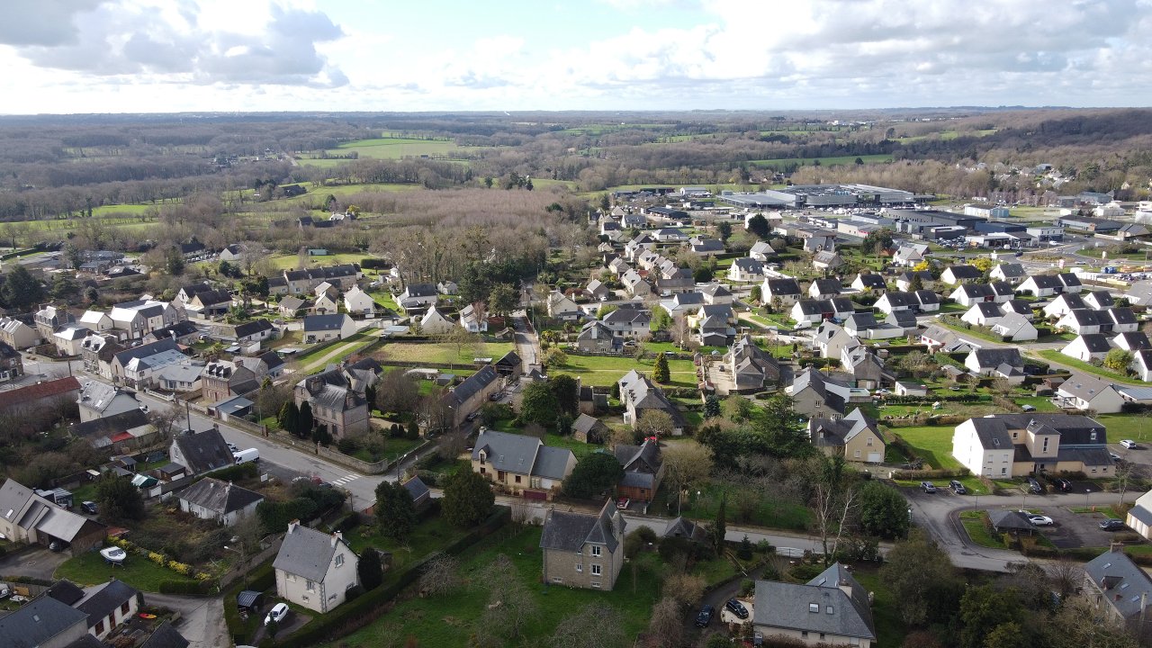 Terrain  - 583m² - DINARD