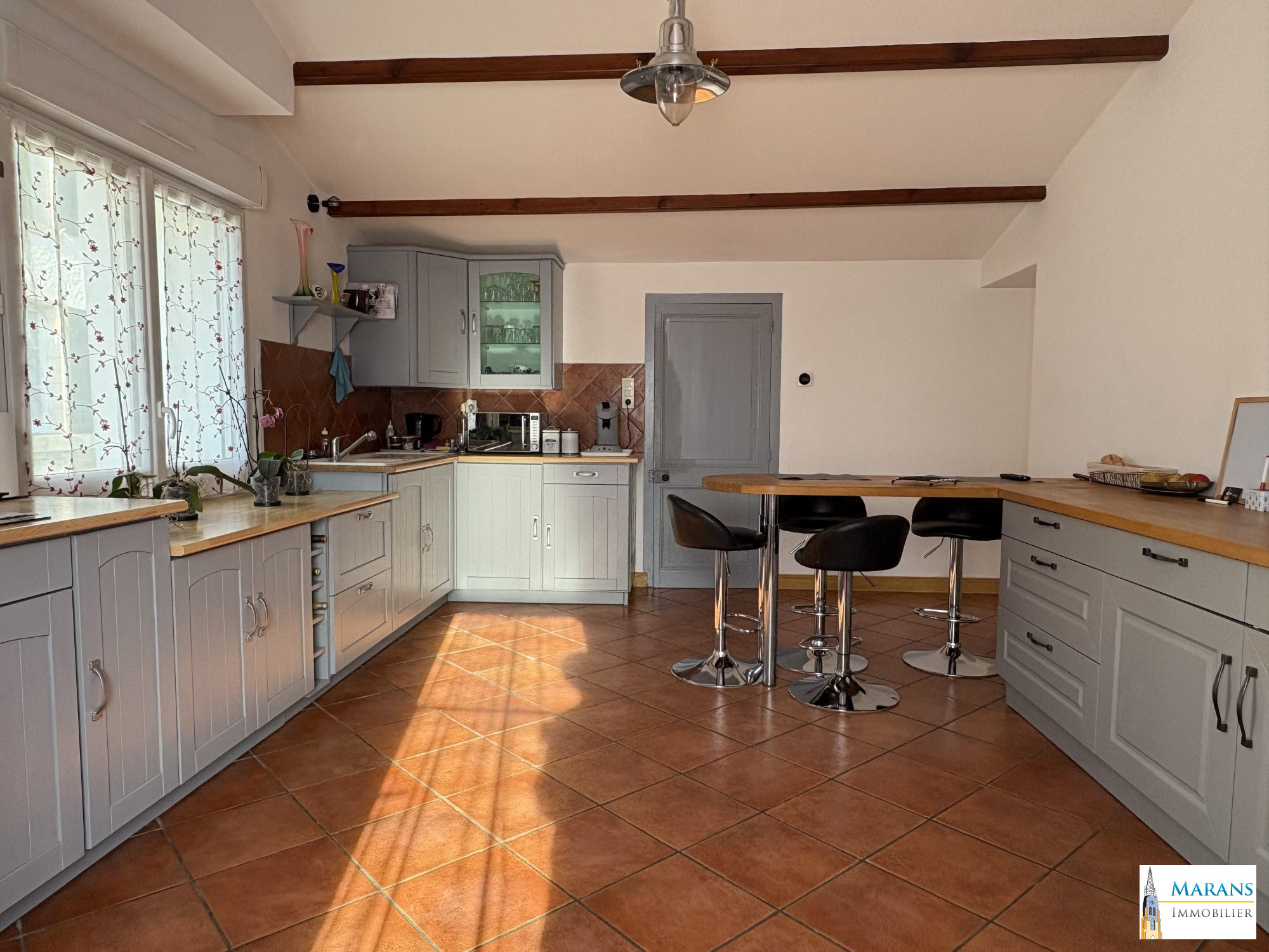 Maison 6 pièces - 170m² - ST JEAN DE LIVERSAY