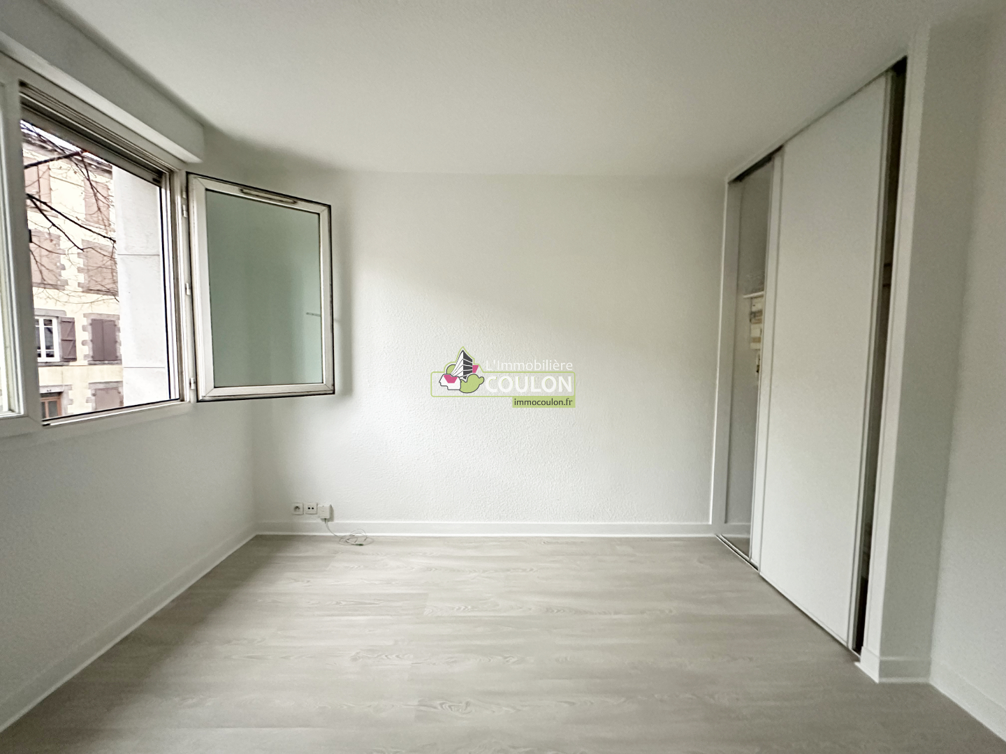 Appartement 1 pièce - 20m² - CLERMONT FERRAND