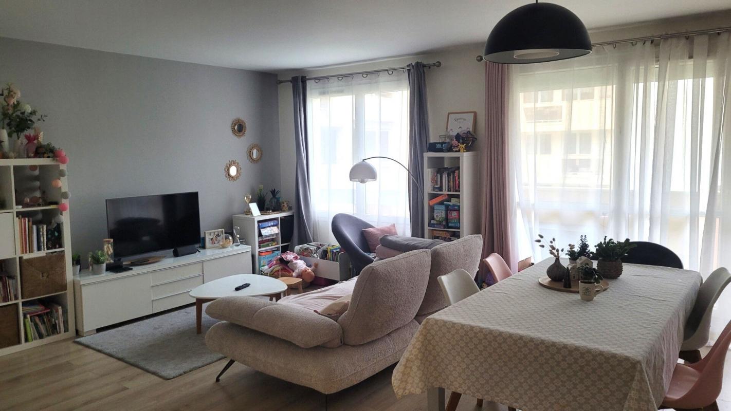 Appartement 4 pièces - 83m² - VAIRES SUR MARNE