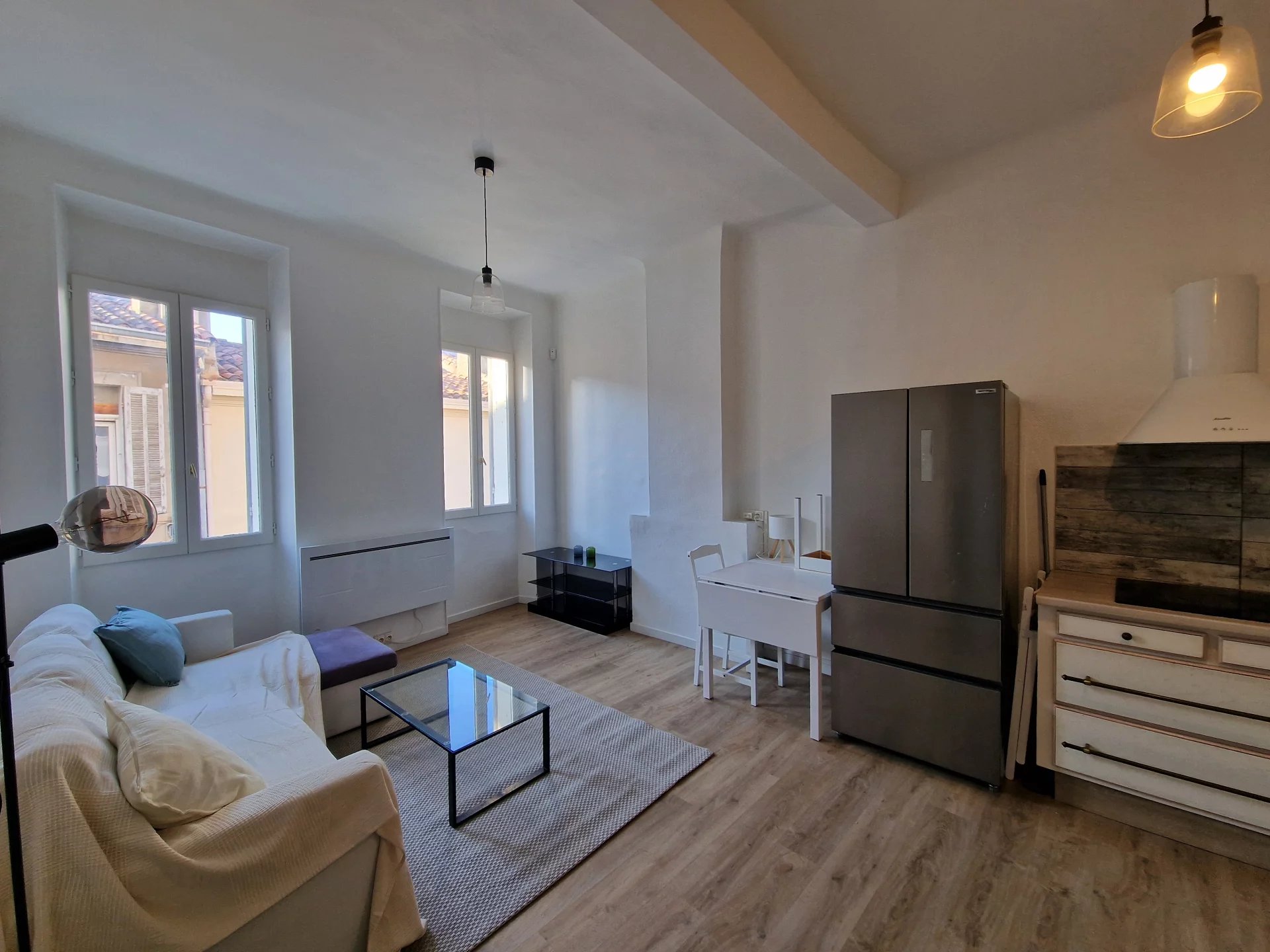 Appartement 2 pièces - 31m² - MARSEILLE  - 3ème