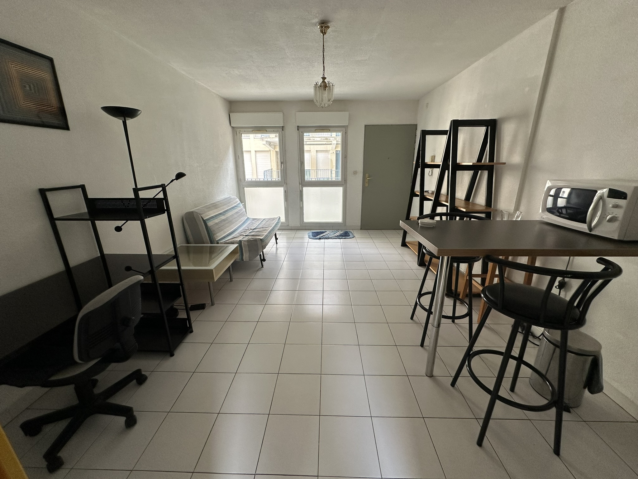 Appartement 1 pièce - 24m² - NIMES