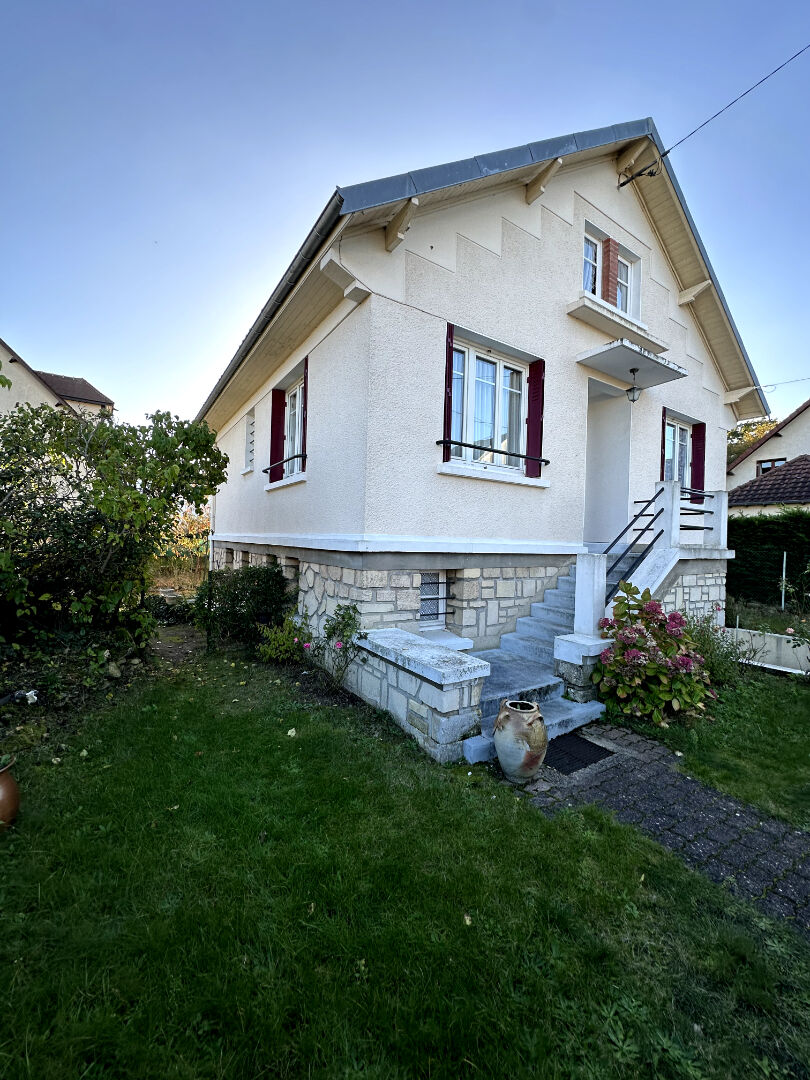 Maison 5 pièces - 83m²