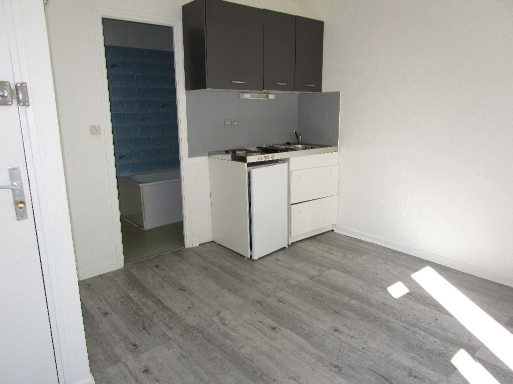 Appartement 1 pièce - 15m² - RENNES