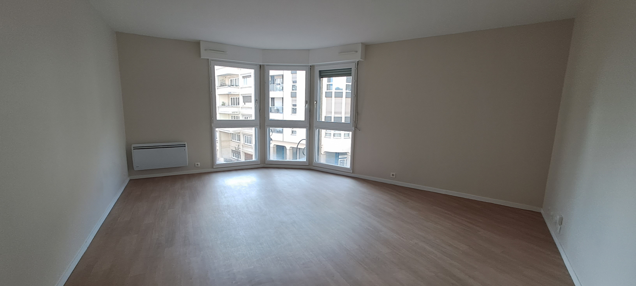 Appartement 3 pièces - 71m² - ST CLOUD