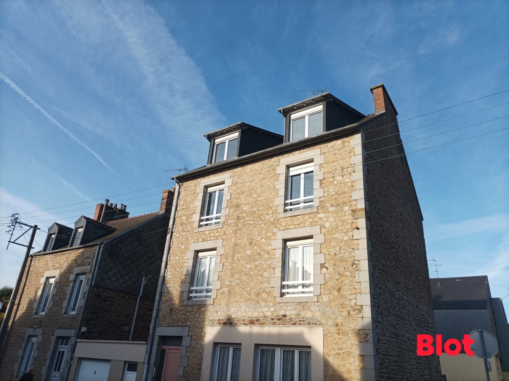 Appartement 2 pièces - 40m² - FOUGERES