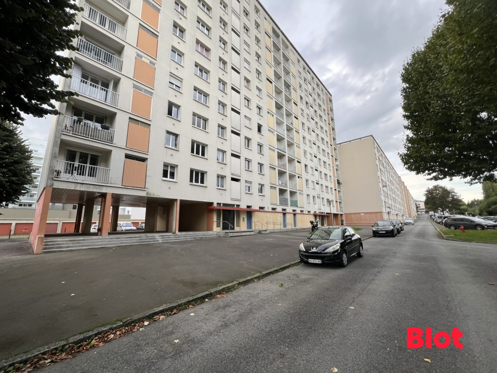 Appartement 5 pièces - 81m² - RENNES