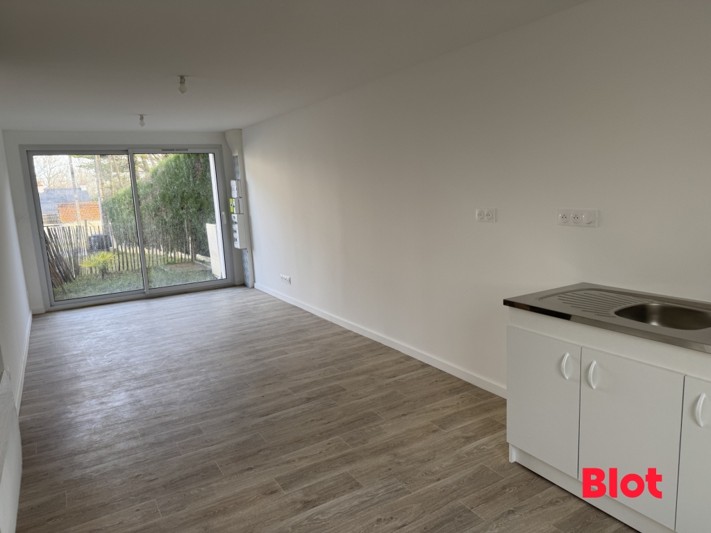 Appartement 1 pièce - 26m² - ST NAZAIRE