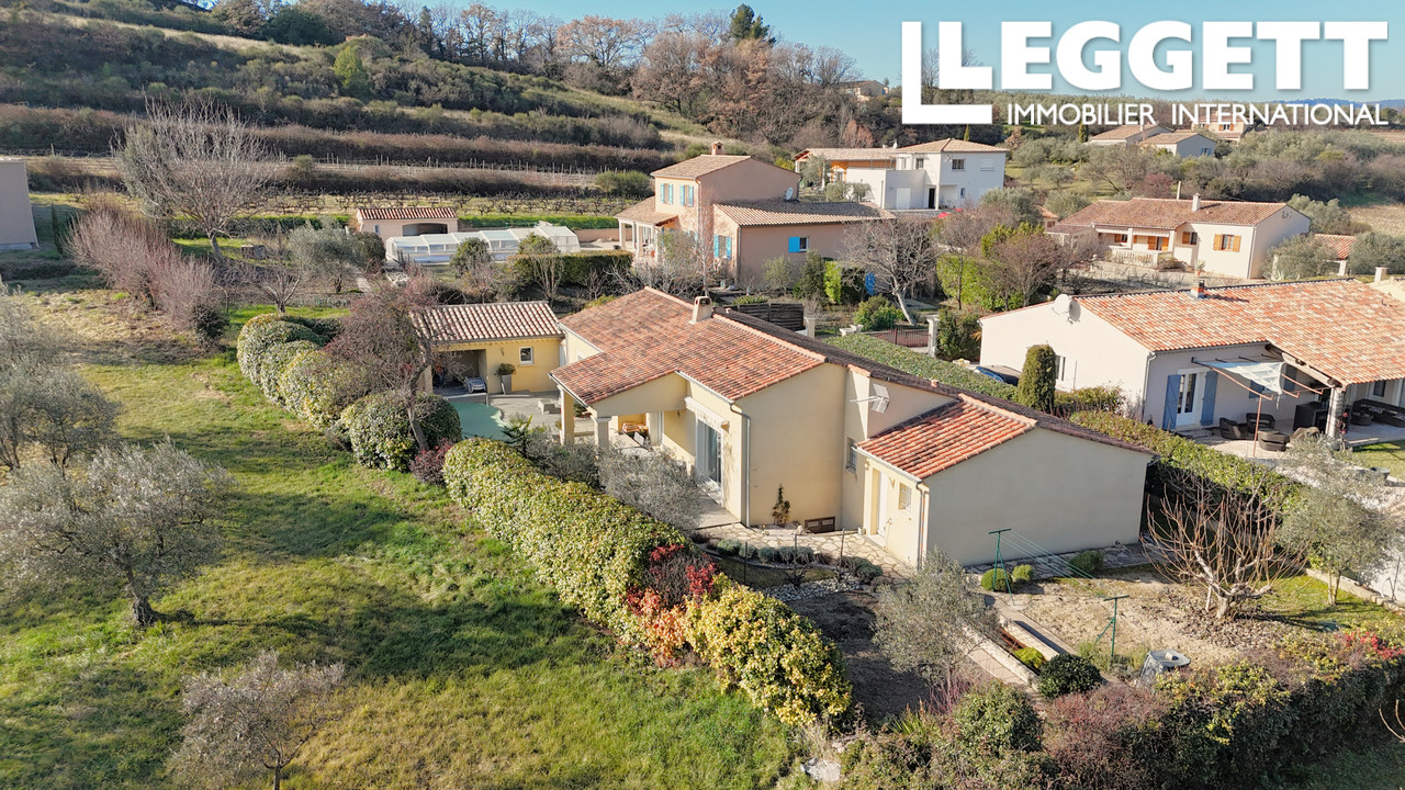 Maison 4 pièces - 110m² - MIRABEL AUX BARONNIES