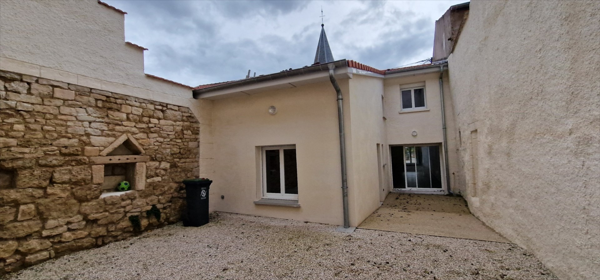 Maison 5 pièces - 150m²