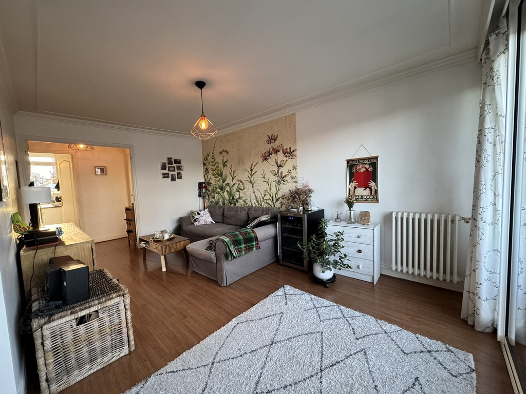 Appartement 5 pièces - 77m² - ENGHIEN LES BAINS