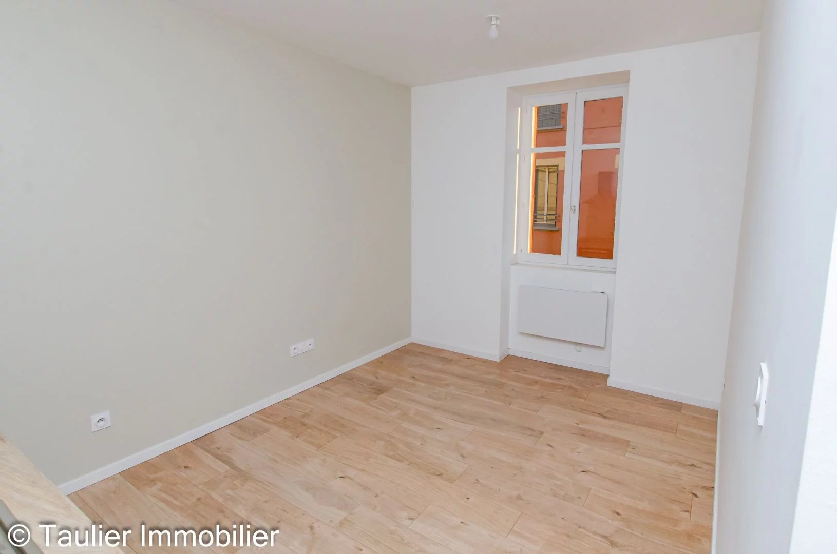 Appartement 2 pièces - 27m² - ST MARCELLIN