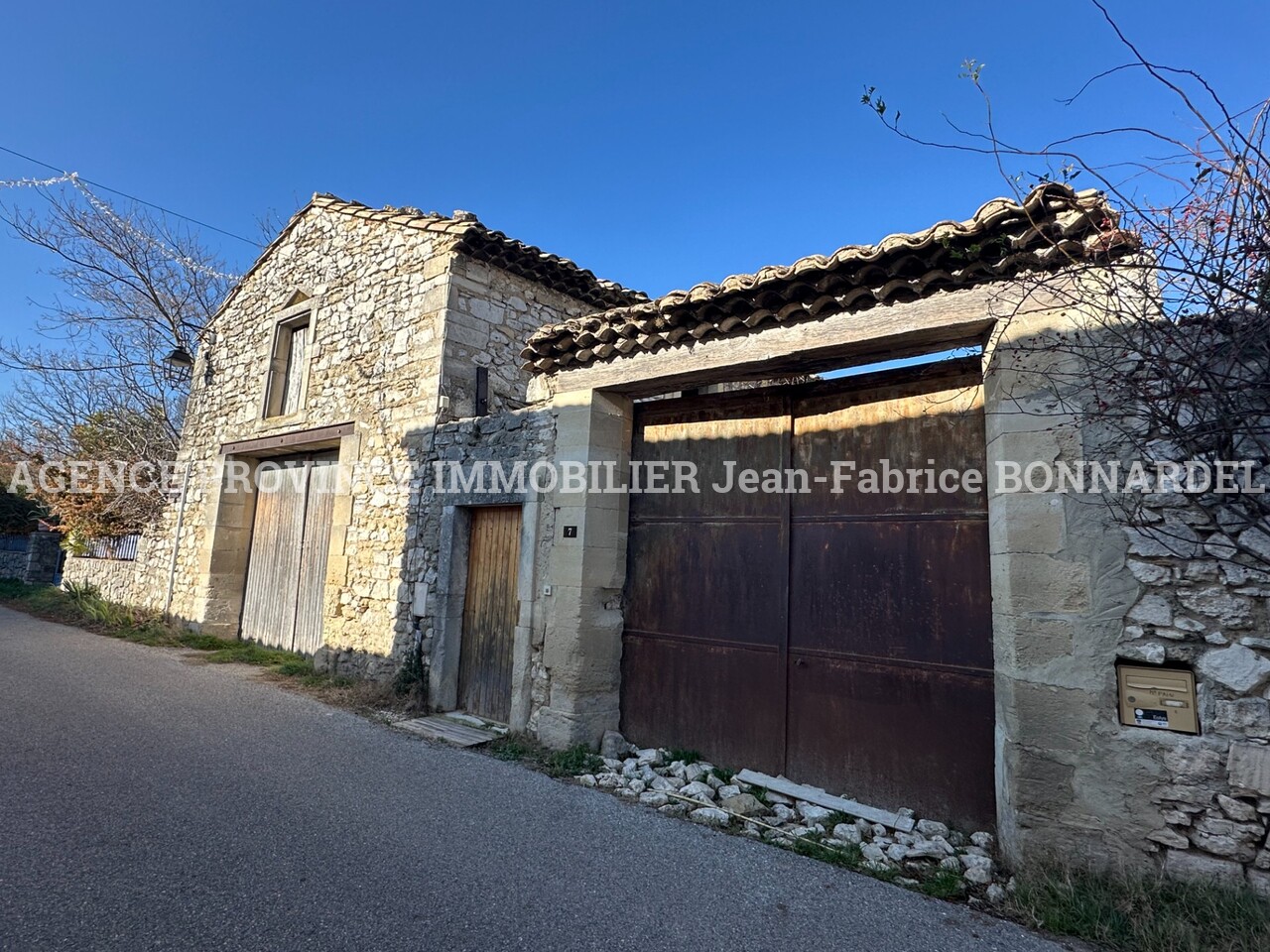 Maison 5 pièces - 154m² - GRIGNAN