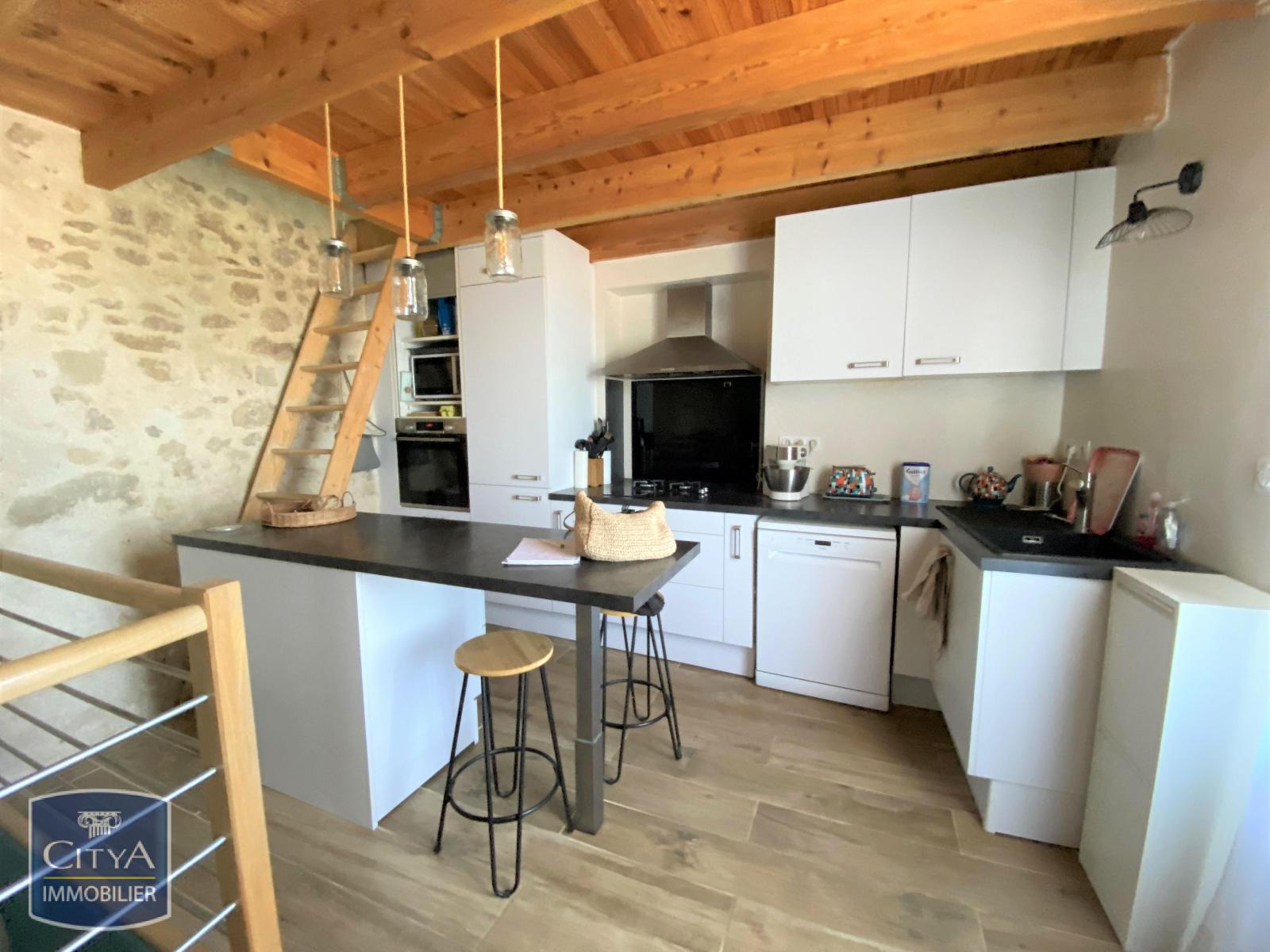 Maison 2 pièces - 49m² - PERTUIS