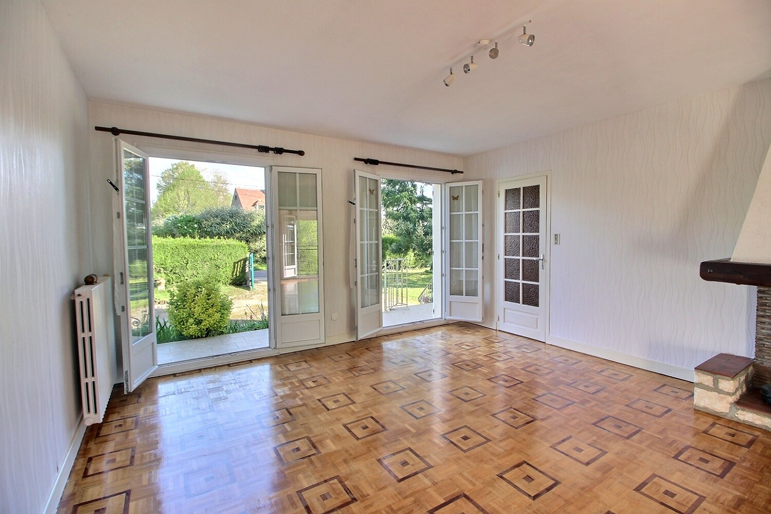 Maison 7 pièces - 126m² - ARCES DILO