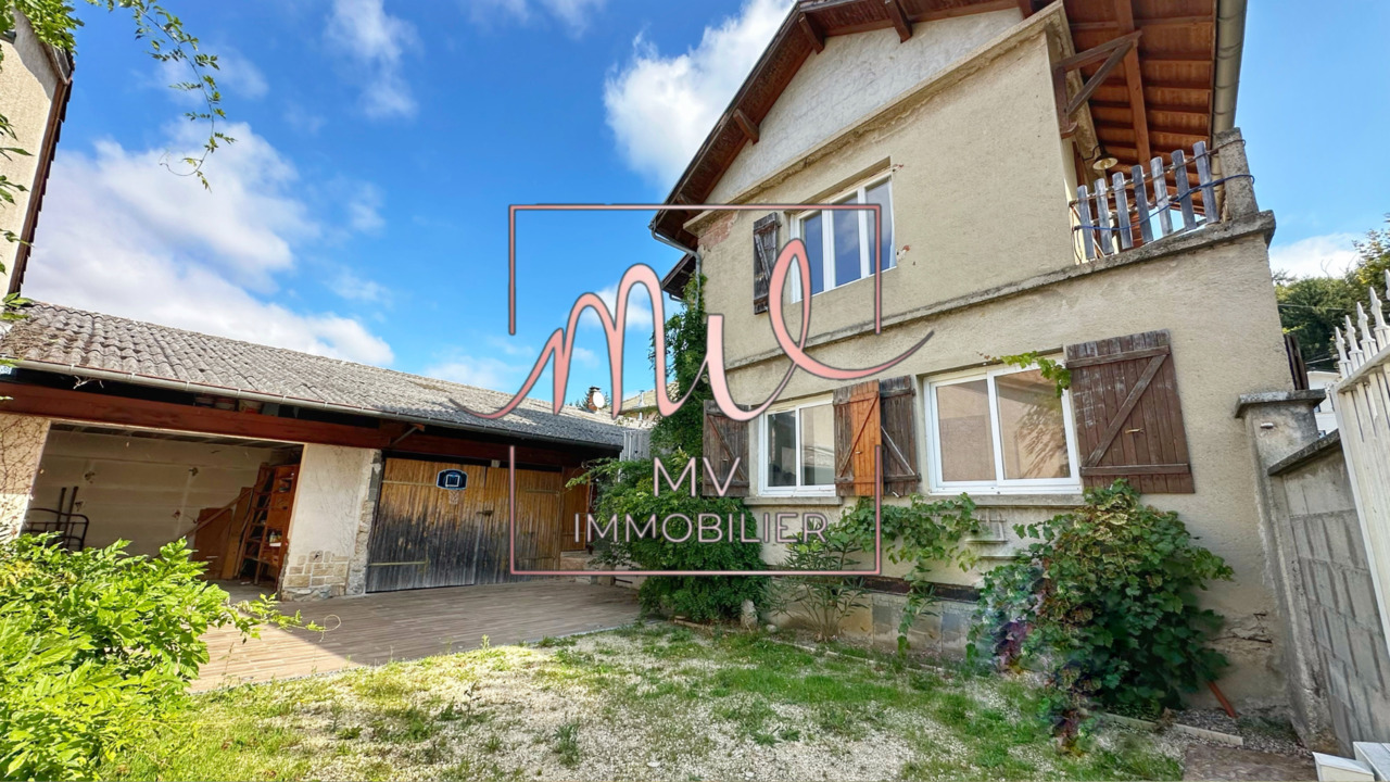 Maison 7 pièces - 160m² - VIRIVILLE