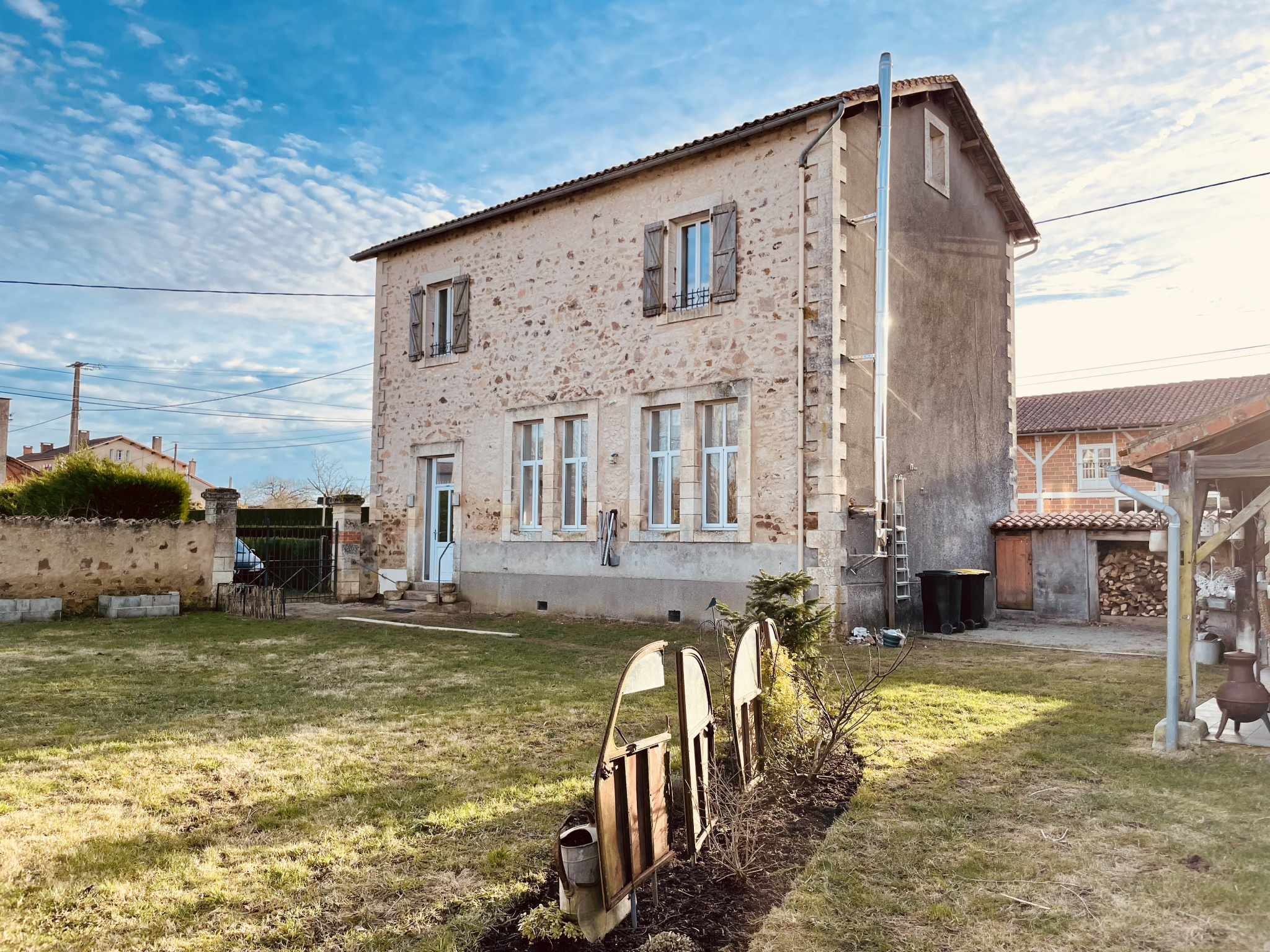 Maison 6 pièces - 141m² - ABZAC